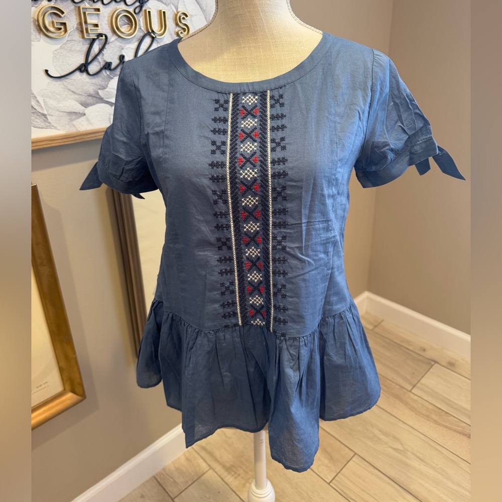 NWT! J.CREW Embroidered Tie-Sleeve Chambray Blue Peplum Top - Picture 1 of 8